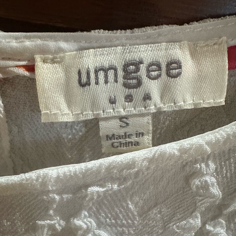 NWOT white top - Picture 2 of 10